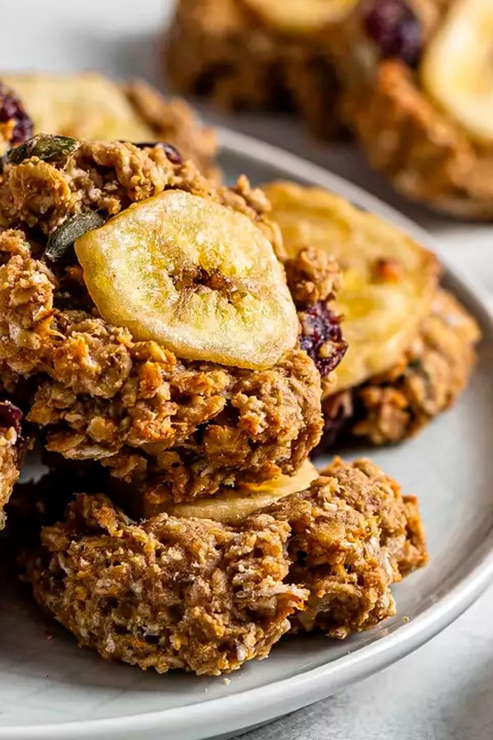 Vegan-Peanut-Butter-Banana-Cookies-1